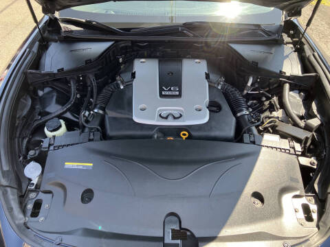 2016 Infiniti Q70L 3.7