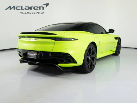 2022 Aston Martin DBS Superleggera
