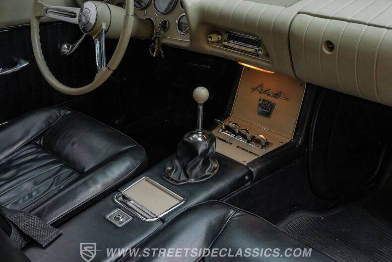 1963 Studebaker Avanti