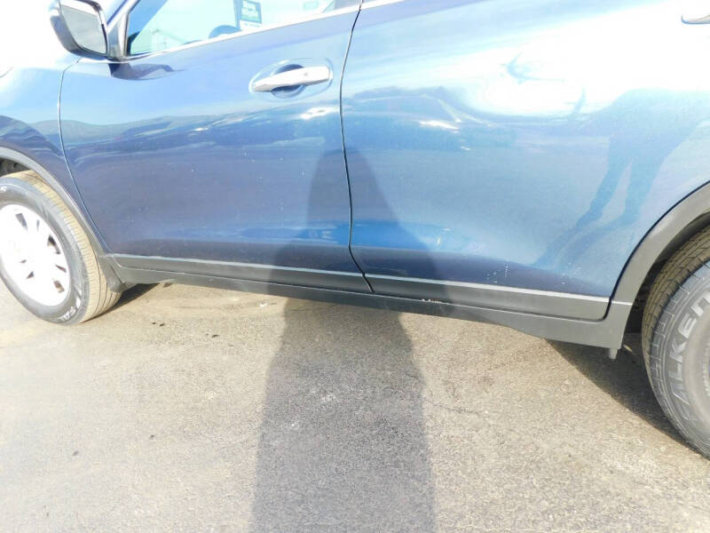 2016 Nissan Rogue SV