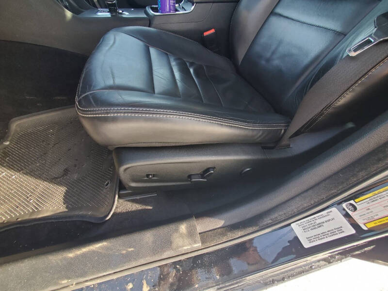 2013 Dodge Charger SXT