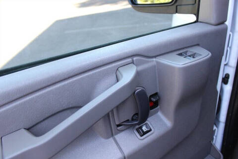 2020 GMC Savana 2500