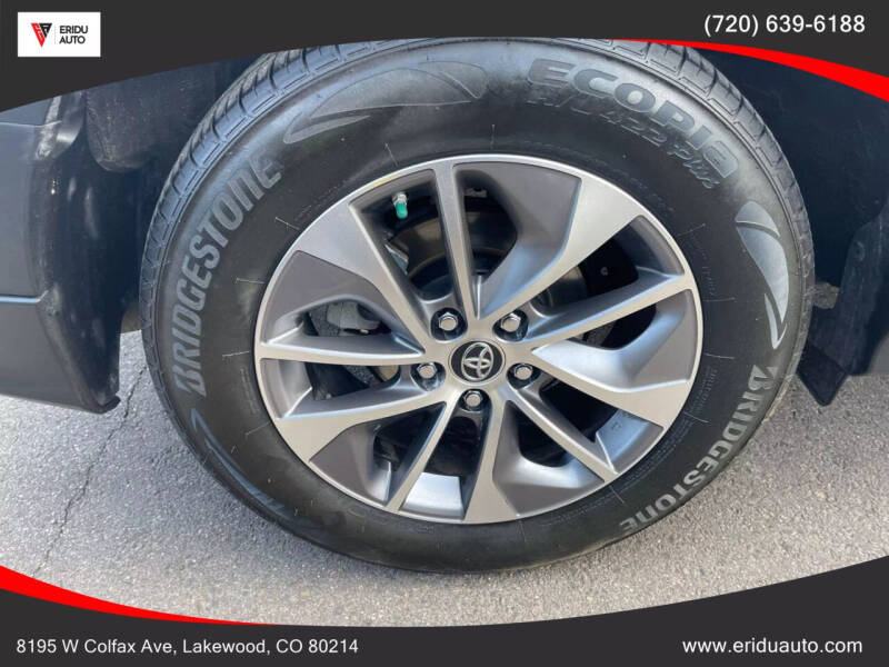 2017 Toyota RAV4 Hybrid XLE