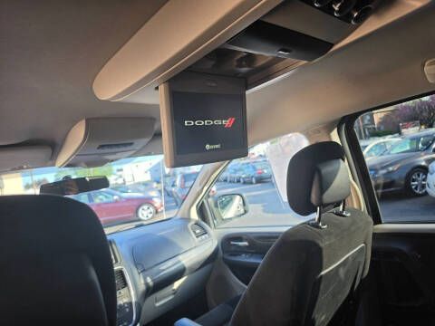 2016 Dodge Grand Caravan SXT Plus