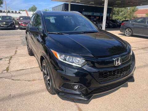2019 Honda HR-V for sale at Divine Auto Sales LLC in Omaha NE