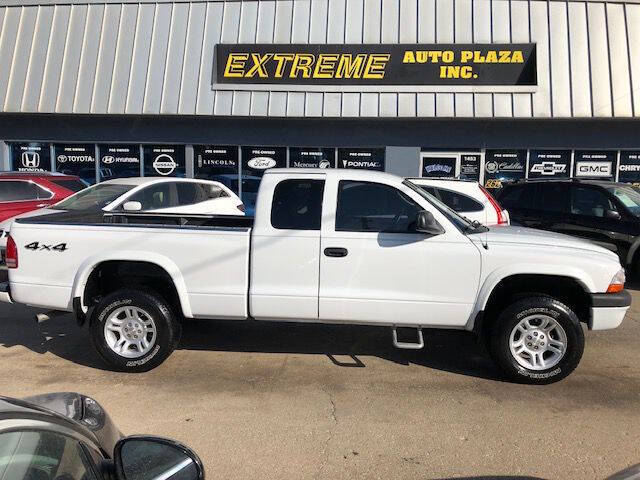 2004 Dodge Dakota for sale at Extreme Auto Plaza in Des Moines, IA