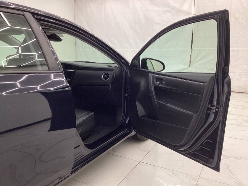 2019 Toyota Corolla XLE