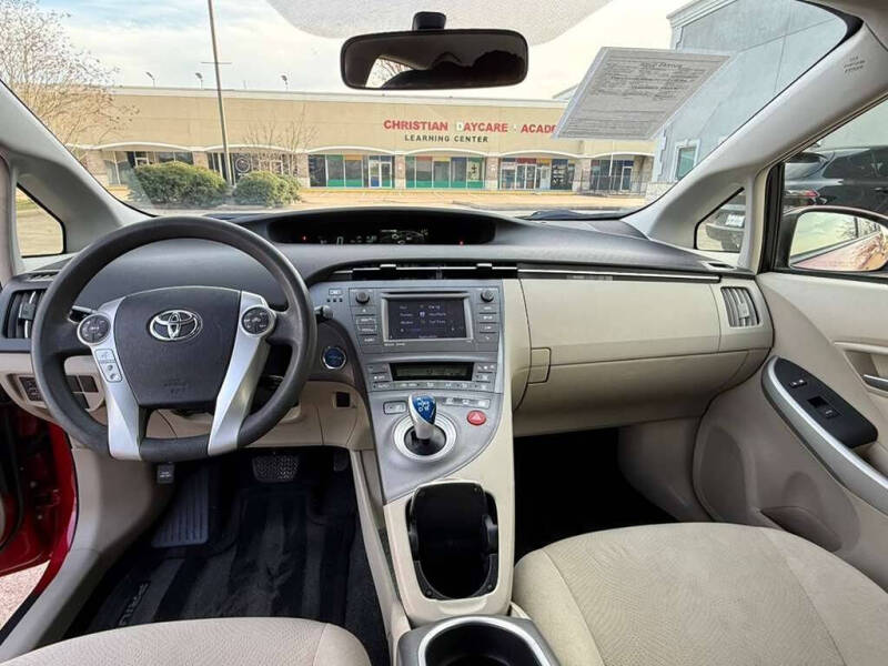 2013 Toyota Prius Two