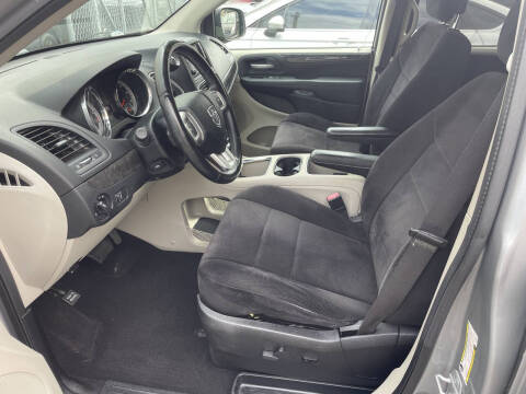 2013 Dodge Grand Caravan SXT