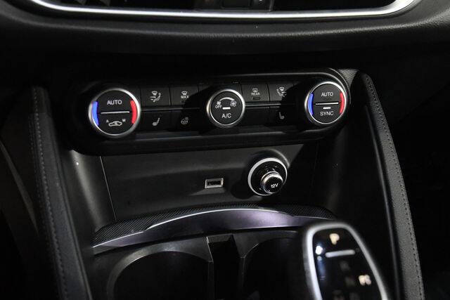2022 Alfa Romeo Stelvio Ti