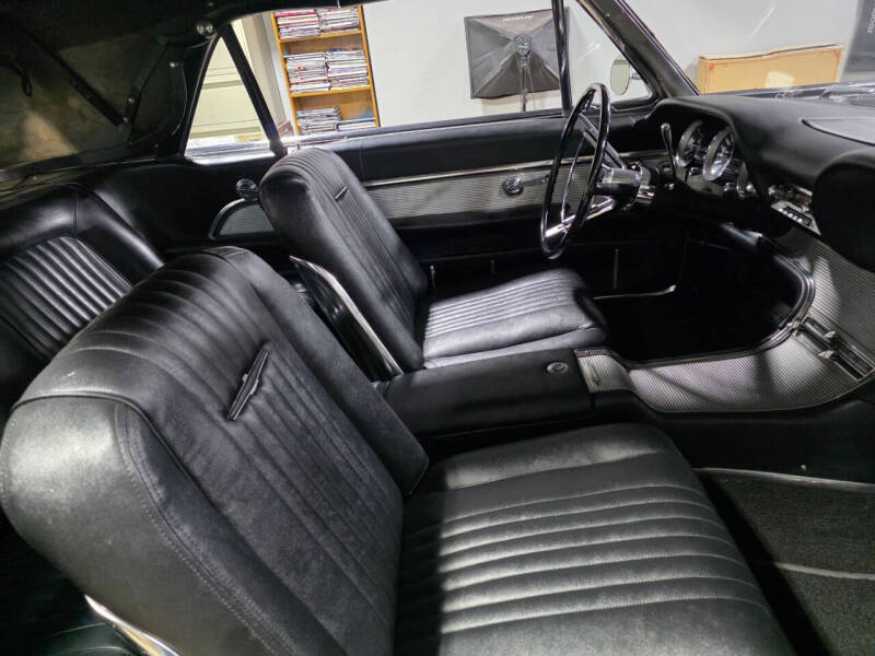 1962 Ford Thunderbird