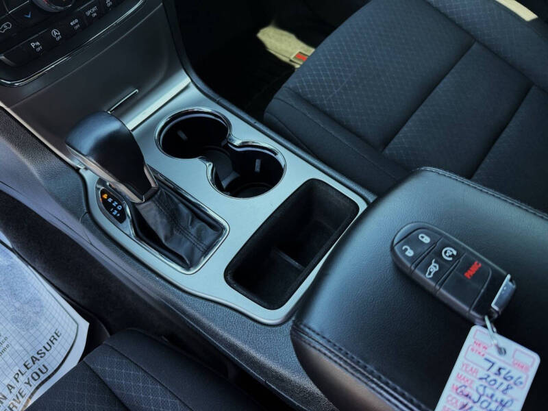 2018 Jeep Grand Cherokee Laredo E