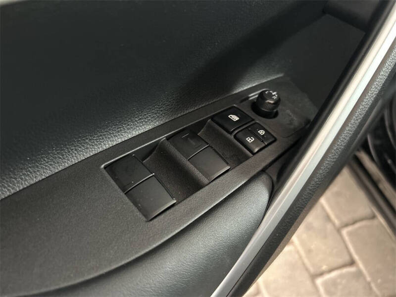 2024 Toyota Corolla Cross L