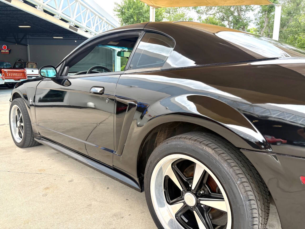 2003 Ford Mustang 14