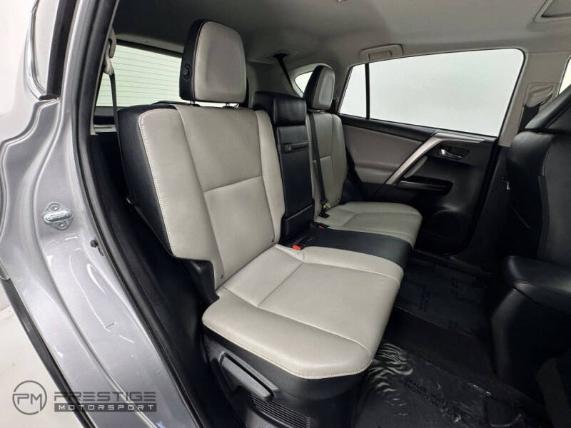 2017 Toyota RAV4 Hybrid Limited