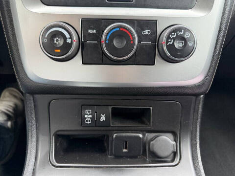 2016 GMC Acadia SLE-1