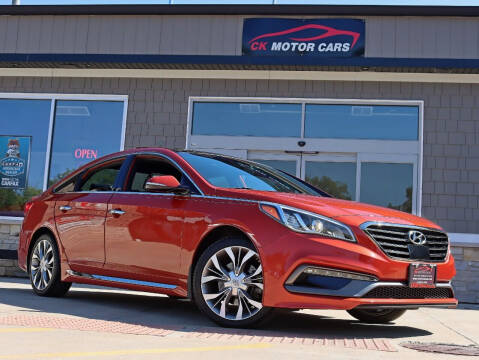 2015 Hyundai Sonata for sale at CK MOTOR CARS in Elgin IL