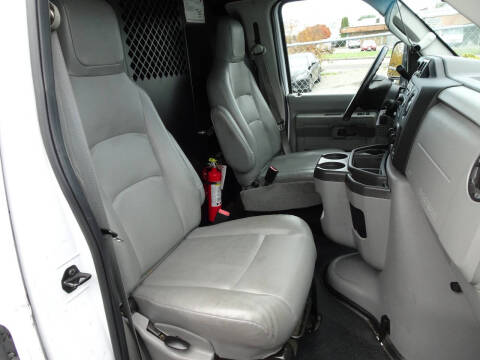 2014 Ford E-Series E-350 SD