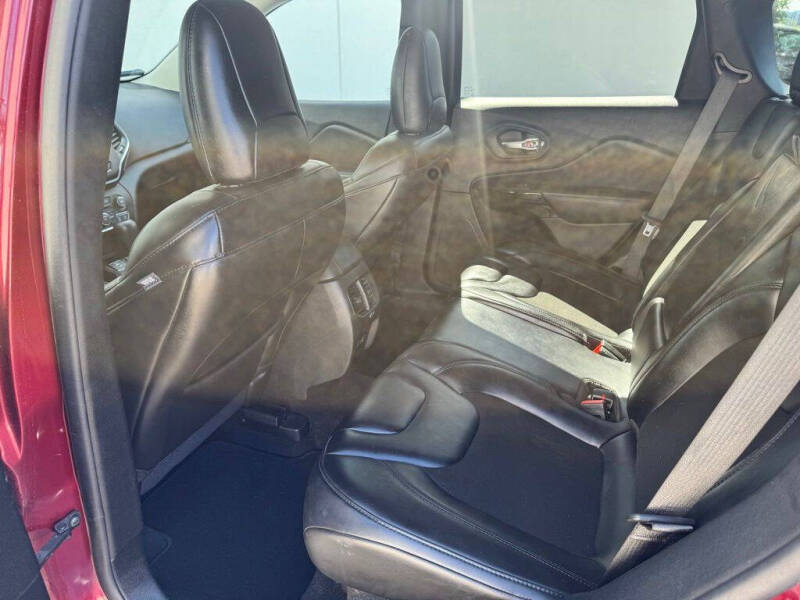 2021 Jeep Cherokee Altitude