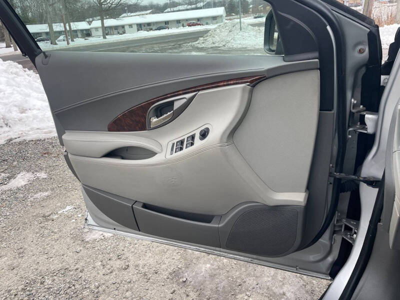 2012 Buick LaCrosse Premium 1