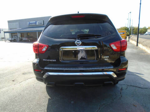 2020 Nissan Pathfinder SL