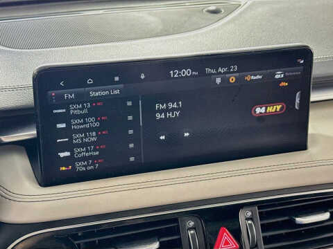 2023 Genesis G70