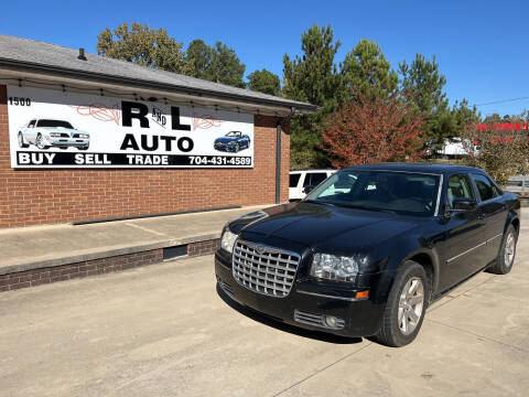 2007 Chrysler 300 for sale at R & L Autos in Salisbury NC