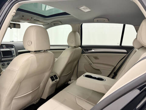 2015 Volkswagen Golf TSI S