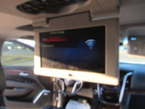 2018 Cadillac Escalade Luxury