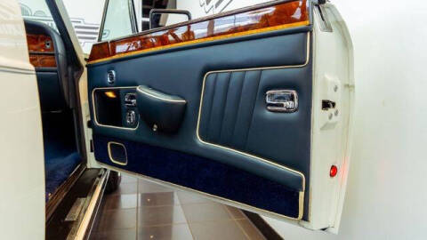 1989 Rolls-Royce Corniche