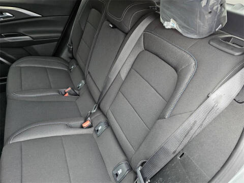 2026 Chevrolet Equinox EV LT 1