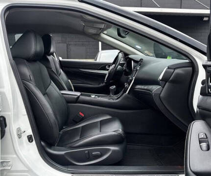 2017 Nissan Maxima Platinum