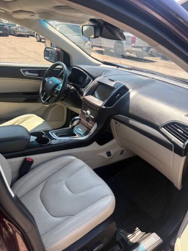 2018 Ford Edge Titanium
