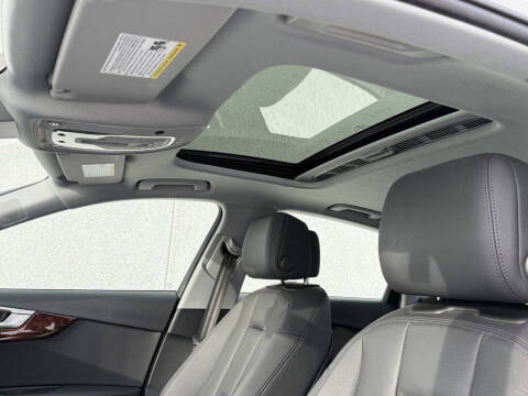 2019 Audi A4 quattro Premium Plus 45 TFSI