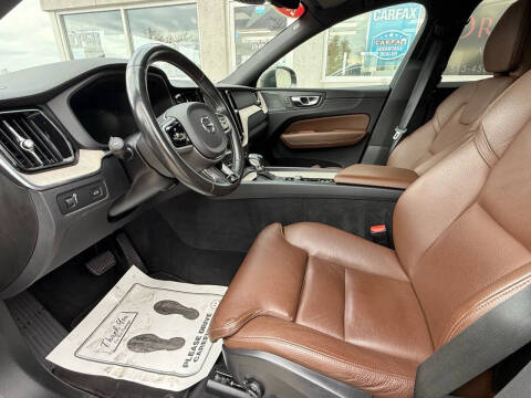 2020 Volvo XC60 T5 Inscription