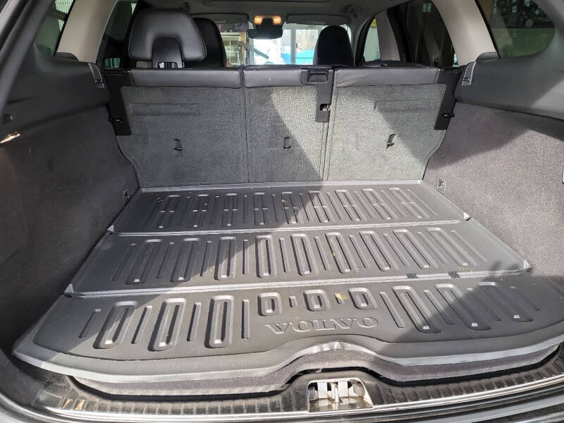 2017 Volvo XC60 T5 Inscription