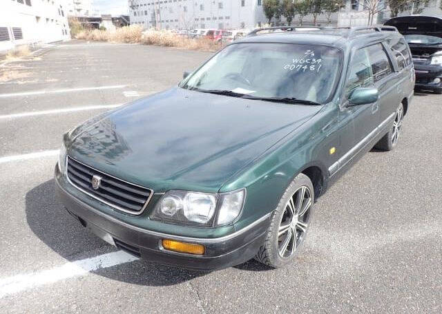 1996 Nissan Stagea