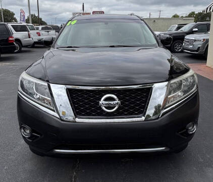 2014 Nissan Pathfinder S