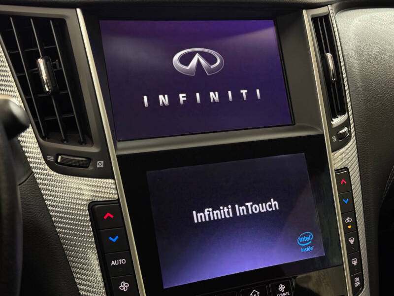 2017 Infiniti Q60 Red Sport 400