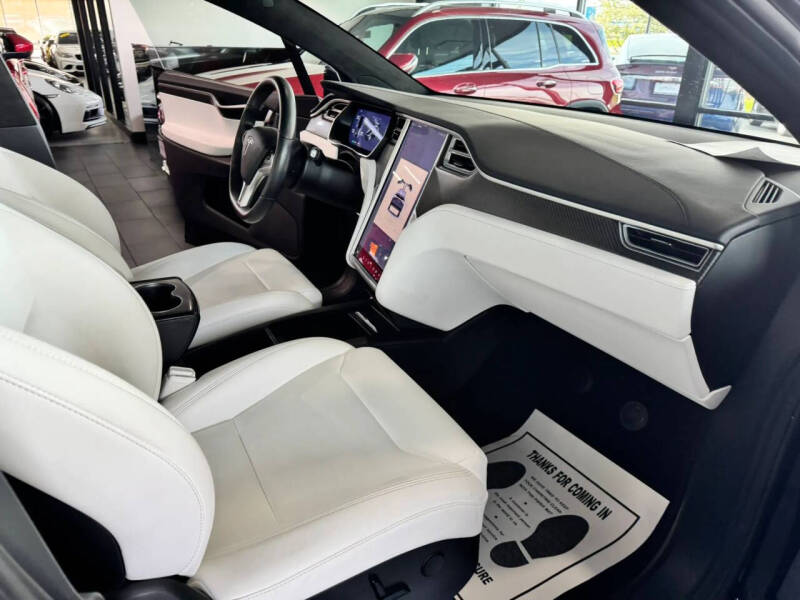 2017 Tesla Model X