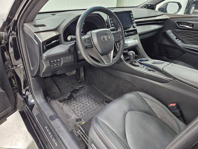 2021 Toyota Avalon Hybrid Limited