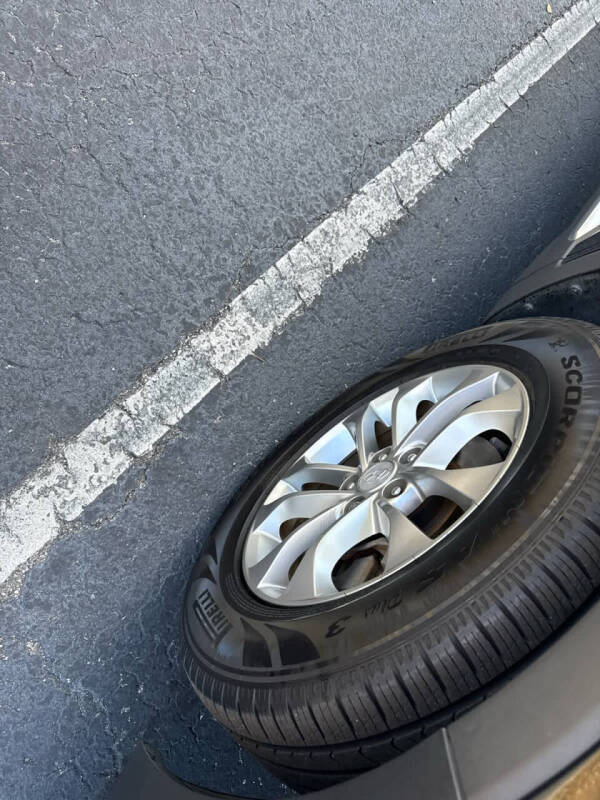 2020 Hyundai Santa Fe SE