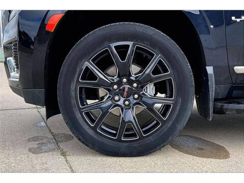 2024 GMC Yukon SLT