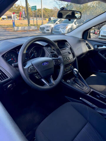 2016 Ford Focus SE