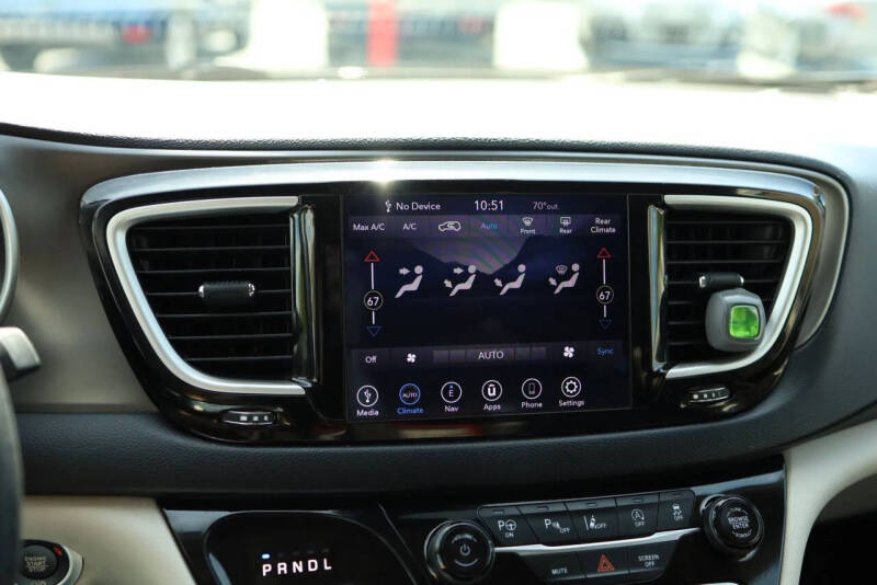 2020 Chrysler Pacifica Touring