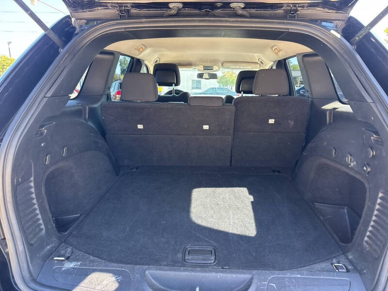 2011 Jeep Grand Cherokee Laredo