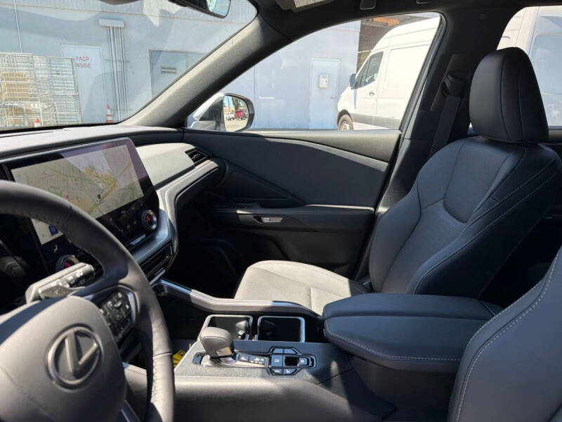 2025 Lexus TX 350 Premium
