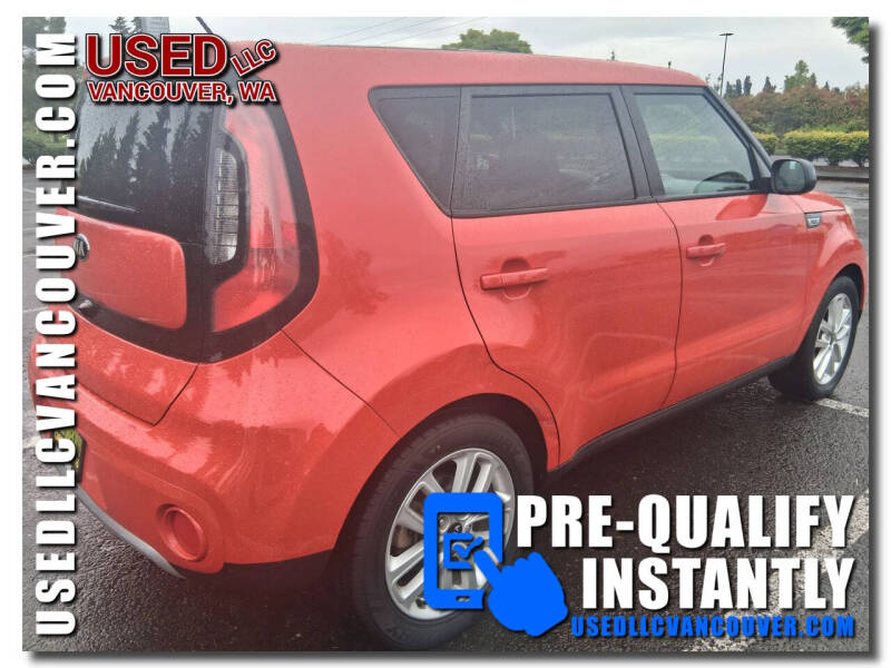 2017 Kia Soul +