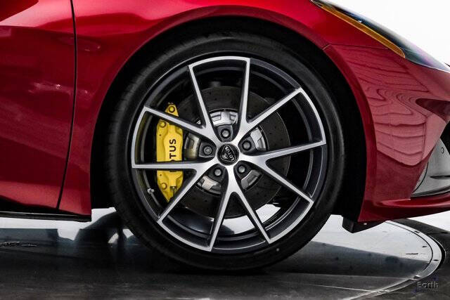 2025 Lotus Emira V6 Base