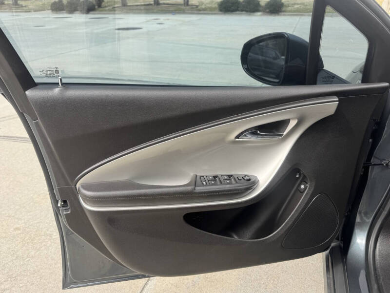 2013 Chevrolet Volt Base - Photo 10